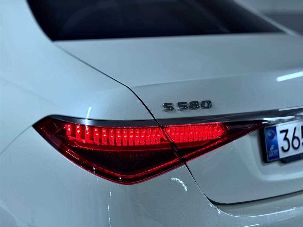 Mercedes Benz S Class - Vista 7