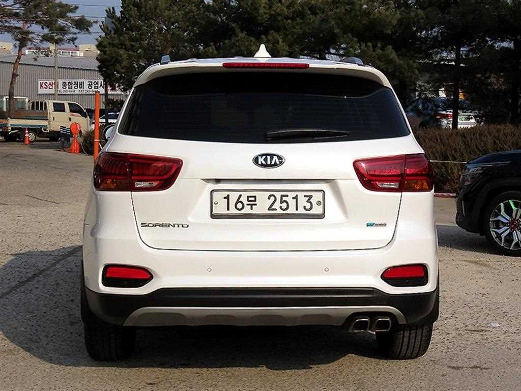 KIA Sorento - Vista 4