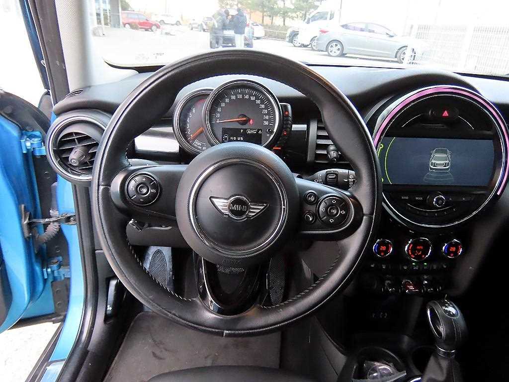 Mini Cooper - Vista 8