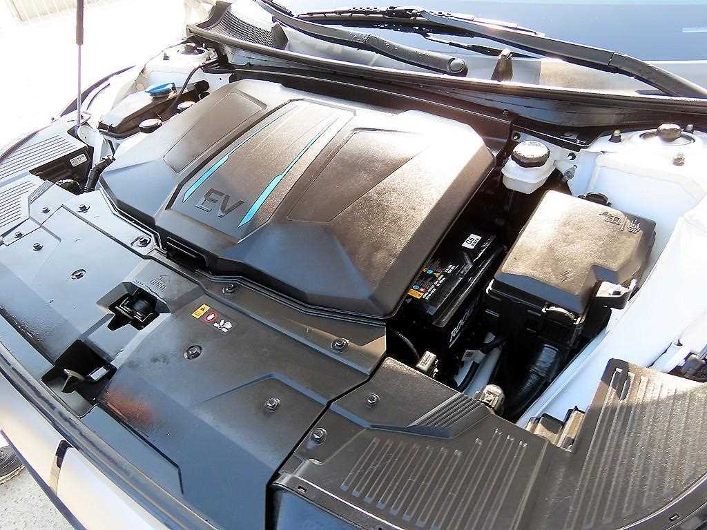 HYUNDAI Ioniq 5 2023 Blanco - Importación desde Corea - HF Imports Iquique - Foto 18