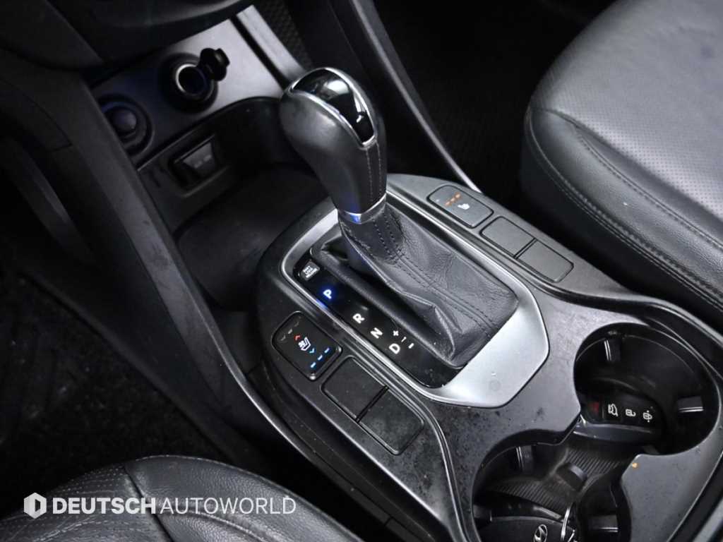 HYUNDAI Santa Fe - Vista 9