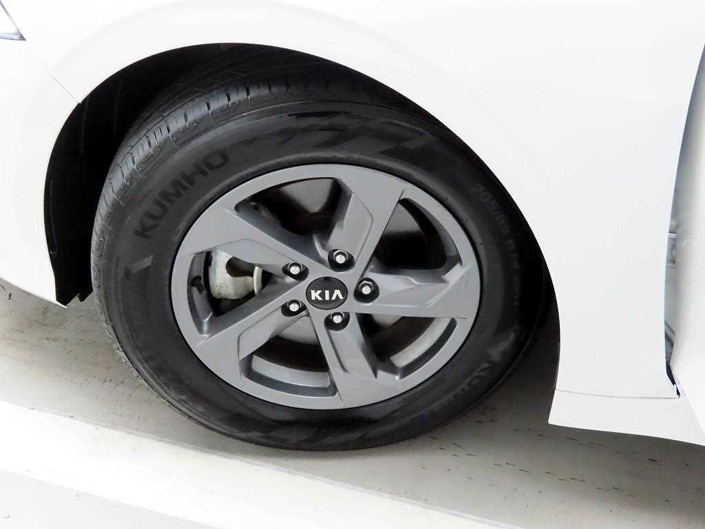 KIA K5 2021 Blanco - Importación desde Corea - HF Imports Iquique - Foto 19