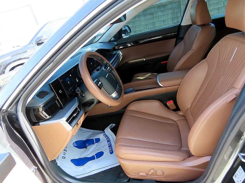 HYUNDAI Grandeur - Vista 5