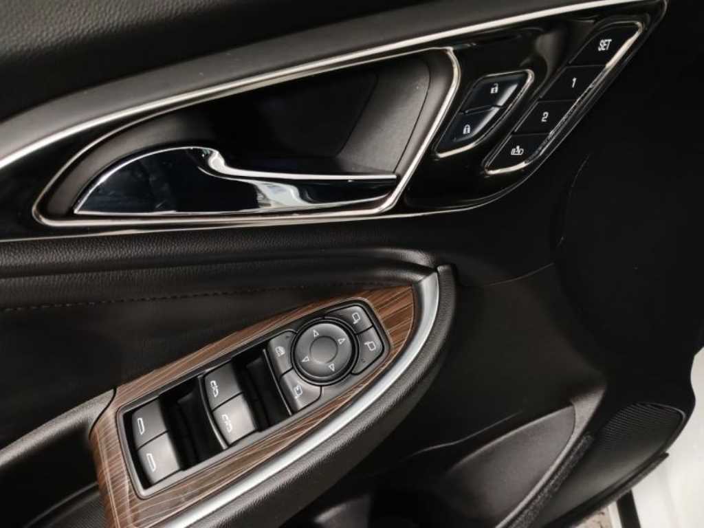 Chevrolet Malibu - Vista 9