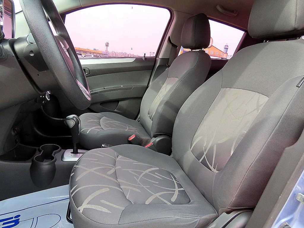 Chevrolet Spark - Vista 5