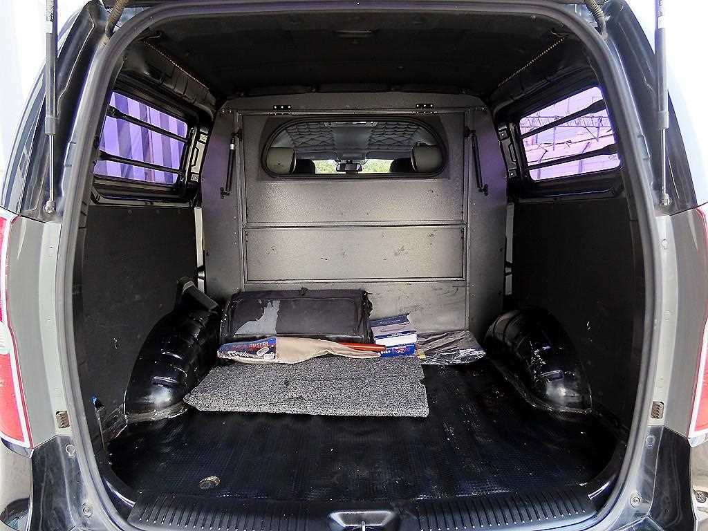 HYUNDAI Starex 2015 Negro - Importación desde Corea - HF Imports Iquique - Foto 17