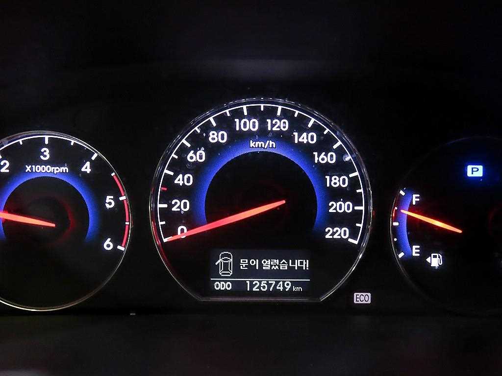 HYUNDAI Santa Fe - Vista 9