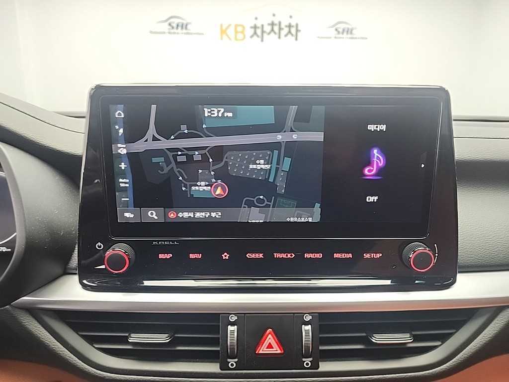 KIA K3 2022 Gris - Importación desde Corea - HF Imports Iquique - Foto 16