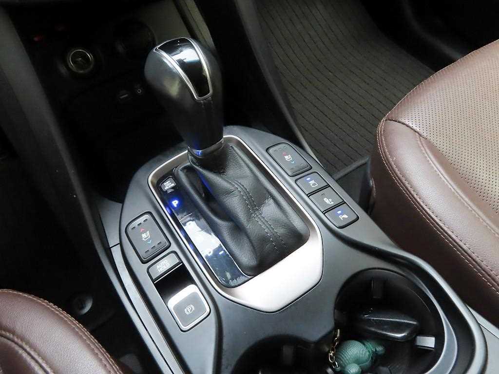 HYUNDAI Santa Fe - Vista 11