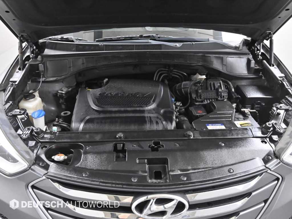 HYUNDAI Santa Fe - Vista 6