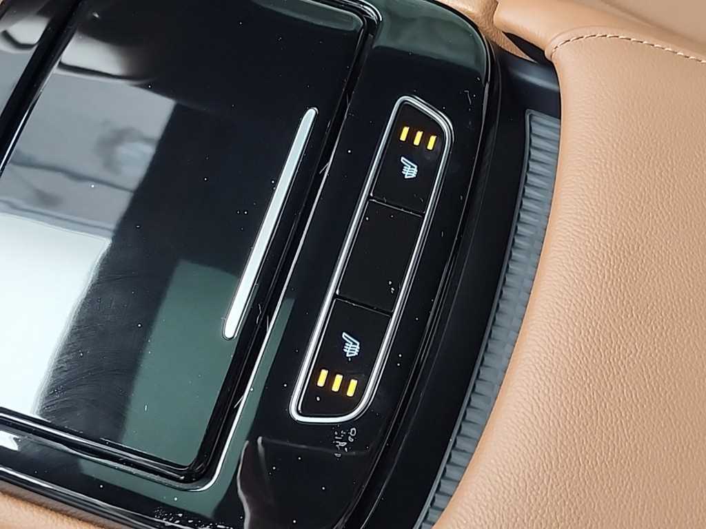 Genesis G80 2022 Azul - Importación desde Corea - HF Imports Iquique - Foto 15