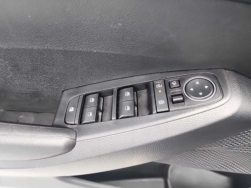 KIA Seltos 2023 Blanco - Importación desde Corea - HF Imports Iquique - Foto 16