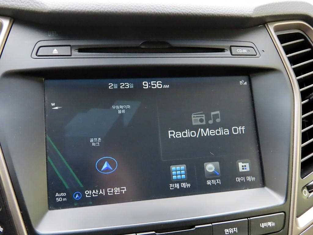 HYUNDAI Santa Fe - Vista 9