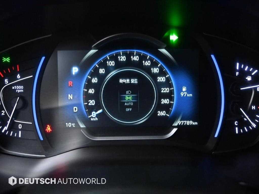 HYUNDAI Santa Fe - Vista 8