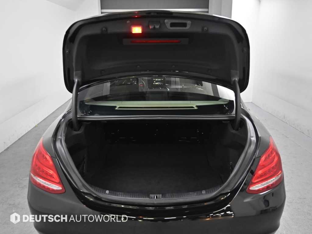 Mercedes Benz C Class 2018 - Importación desde Corea - HF Imports Iquique - Foto 18