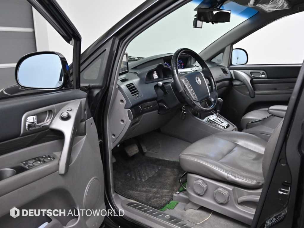 Ssangyong Korando - Vista 11