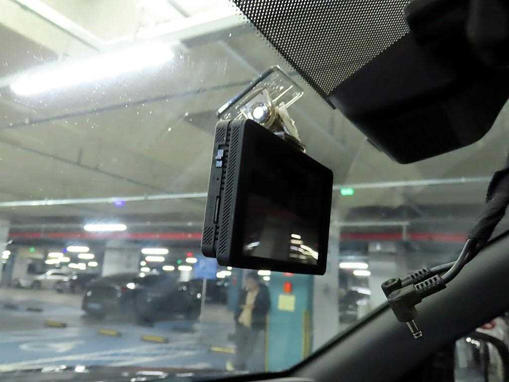 Ssangyong Rexton 2018 Negro - Importación desde Corea - HF Imports Iquique - Foto 15