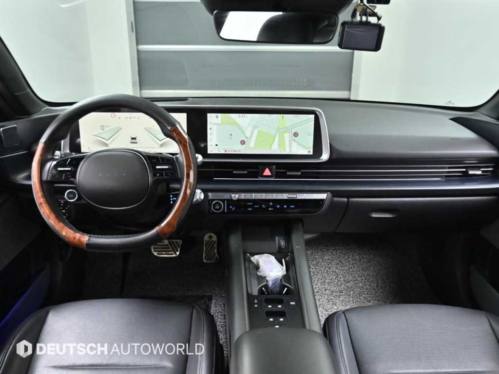 HYUNDAI Ioniq 6 - Vista 8