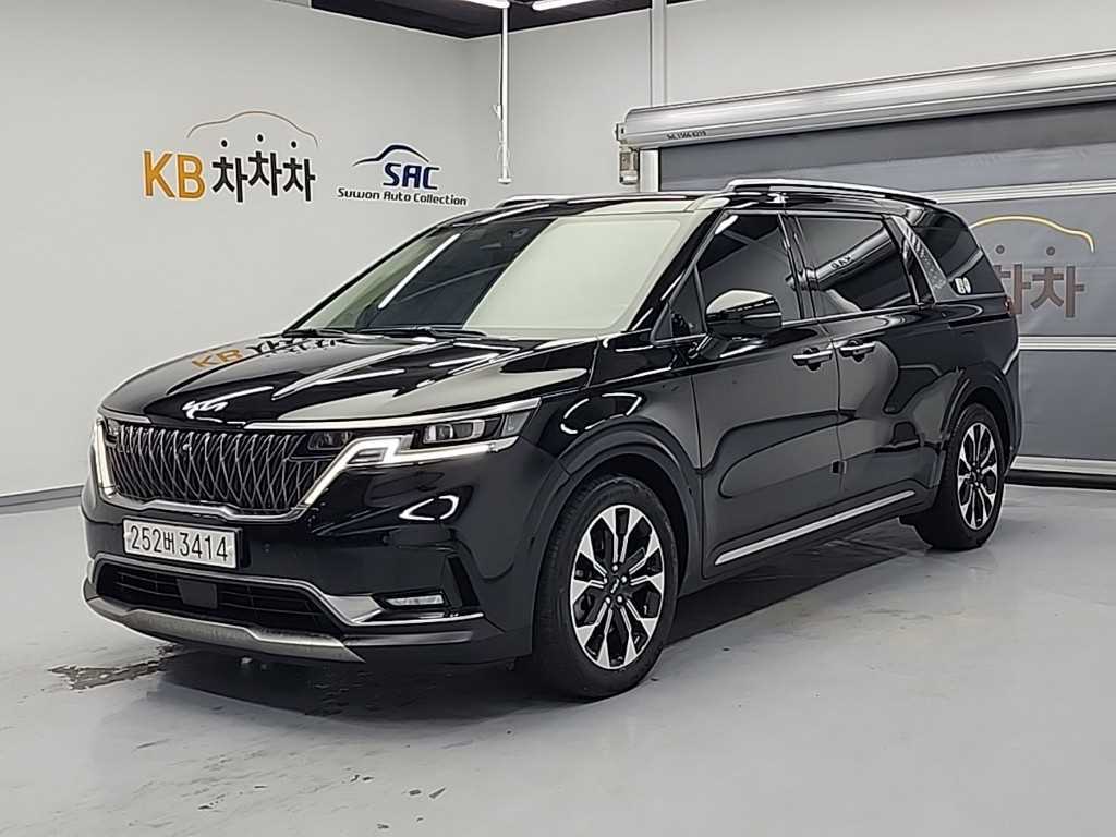 KIA Carnival 2023 Negro - Importación desde Corea - HF Imports Iquique - Foto 1