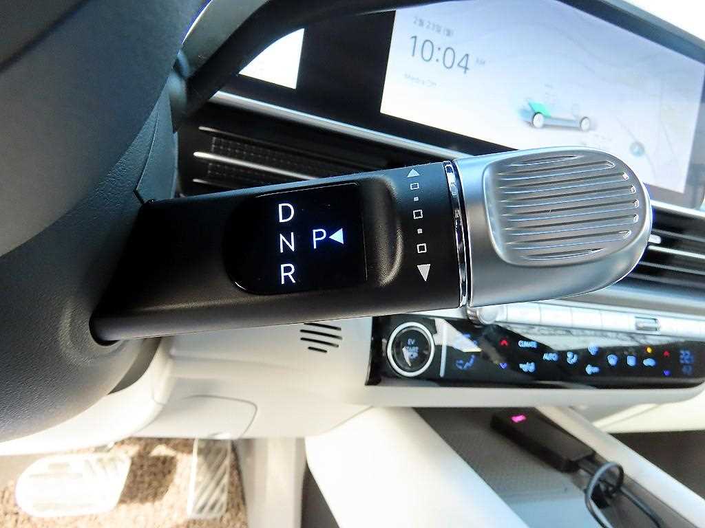 HYUNDAI Ioniq 6 - Vista 11