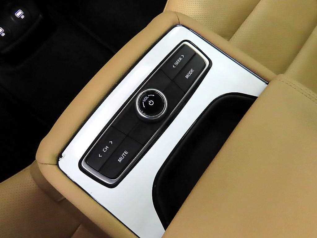 KIA K7 2021 Negro - Importación desde Corea - HF Imports Iquique - Foto 13