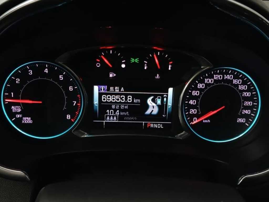 Chevrolet Malibu - Vista 10