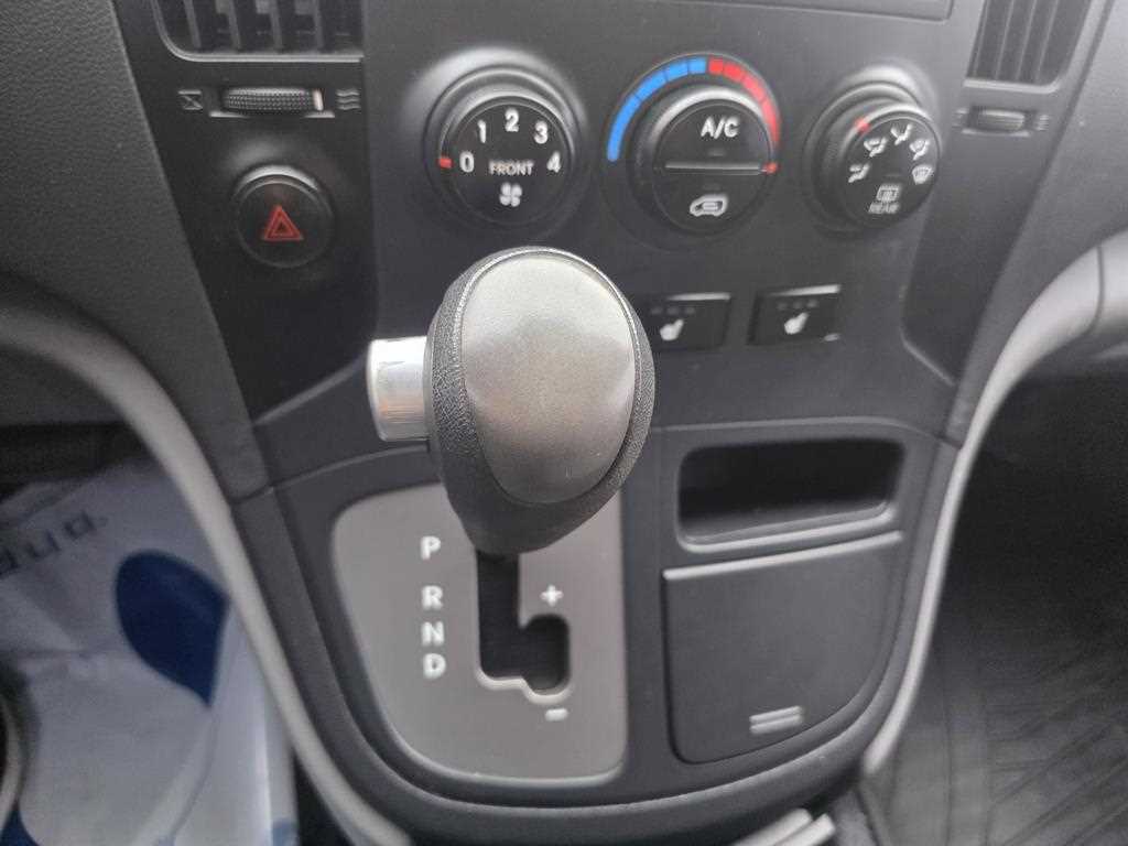 HYUNDAI Starex 2014 Negro - Importación desde Corea - HF Imports Iquique - Foto 14