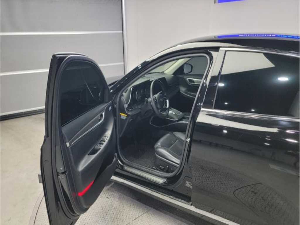 HYUNDAI Grandeur - Vista 5