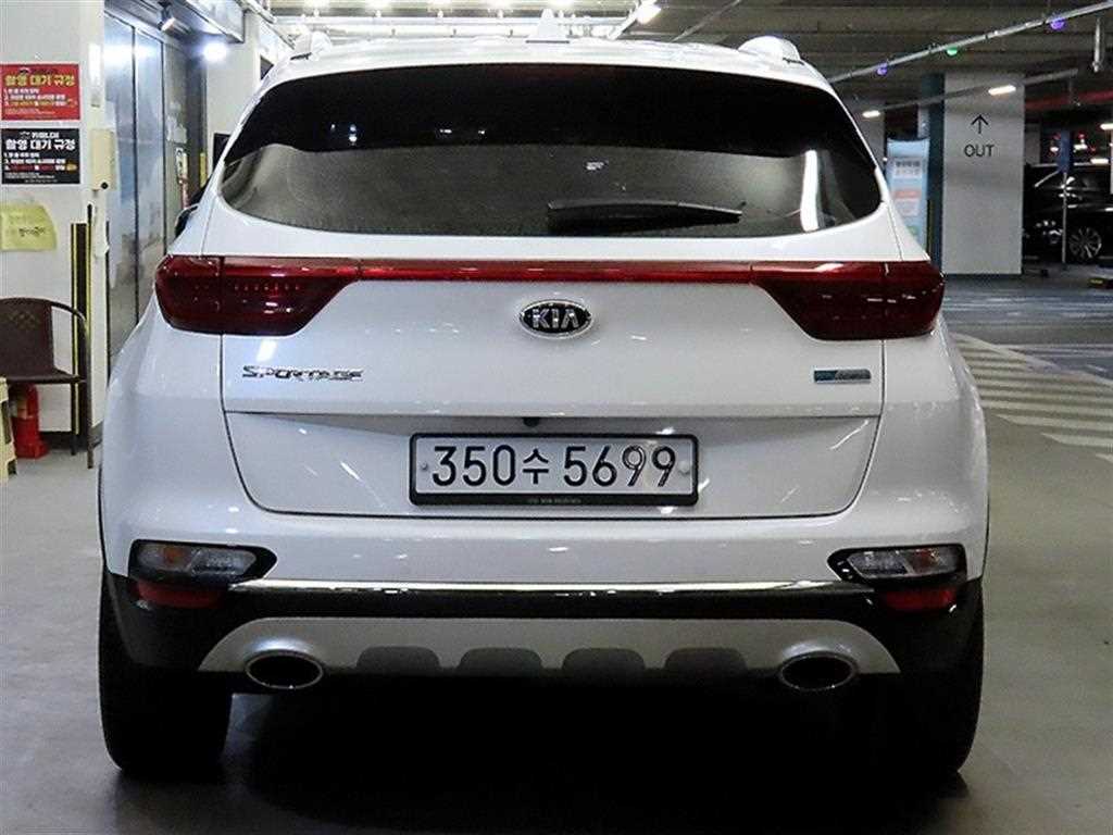 KIA Sportage - Vista 5