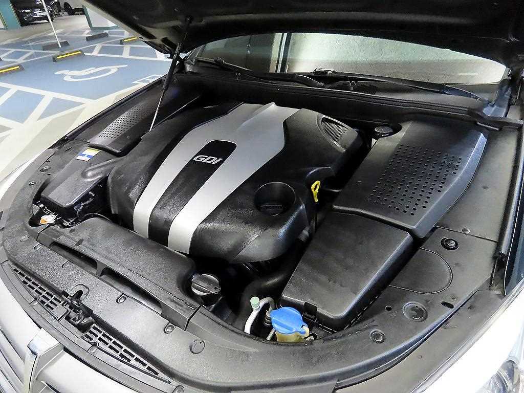 HYUNDAI Genesis 2012 Negro - Importación desde Corea - HF Imports Iquique - Foto 19