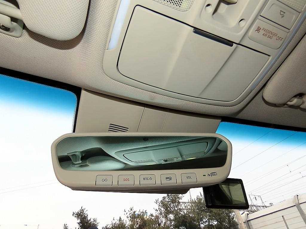 Genesis G70 2022 Negro - Importación desde Corea - HF Imports Iquique - Foto 13