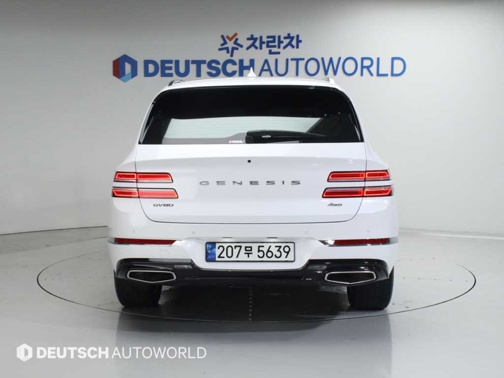 Genesis GV80 - Vista 4