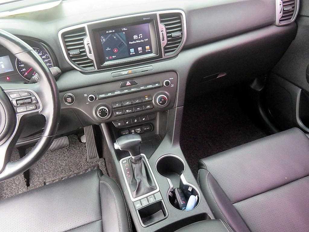 KIA Sportage - Vista 10