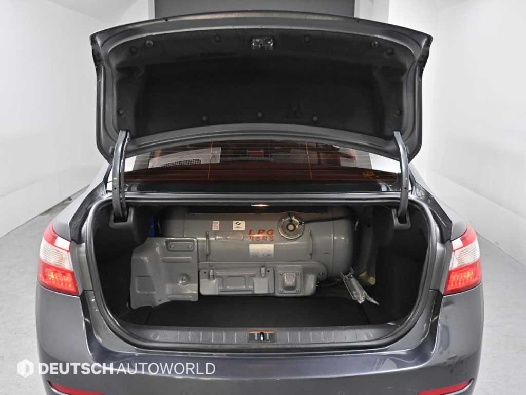 SAMSUNG SM5 2011 Gris - Importación desde Corea - HF Imports Iquique - Foto 20