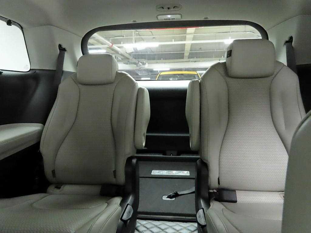 KIA Carnival 2021 Negro - Importación desde Corea - HF Imports Iquique - Foto 14