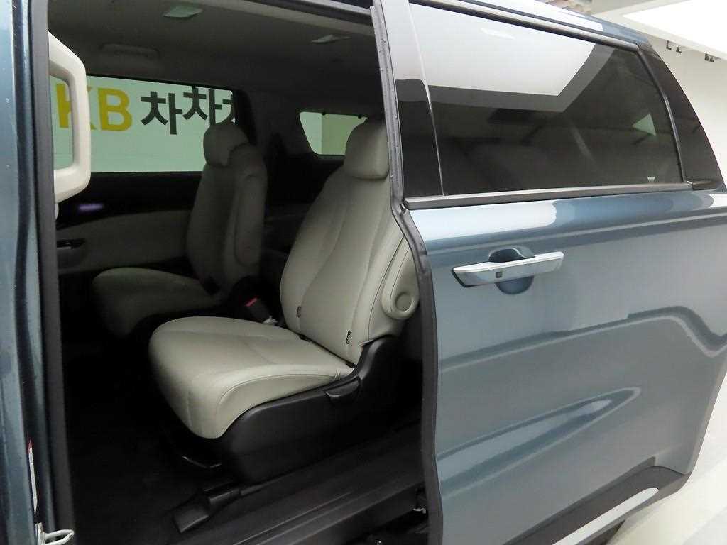 KIA Carnival 2021 Azul - Importación desde Corea - HF Imports Iquique - Foto 13