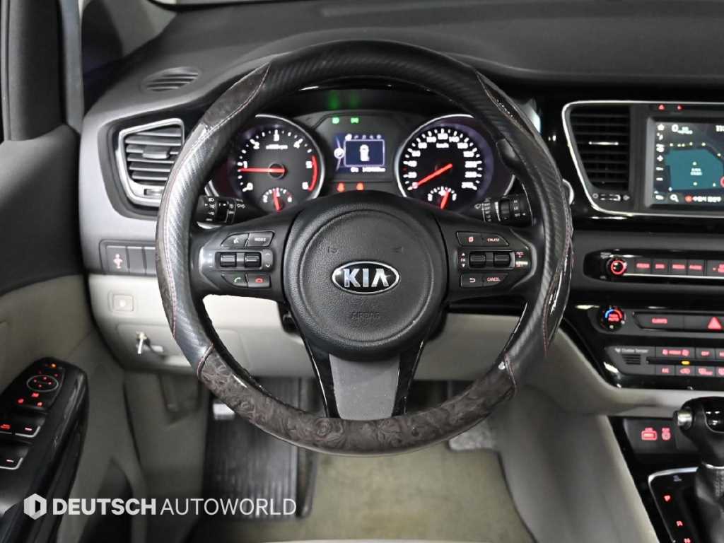 KIA Carnival 2015 skyblue - Importación desde Corea - HF Imports Iquique - Foto 13