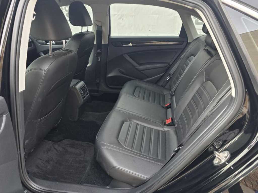 Volkswagen Passat - Vista 5