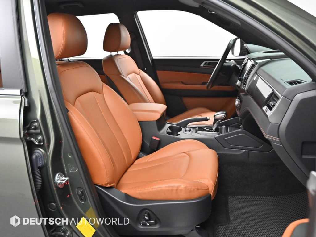 Ssangyong Rexton - Vista 10