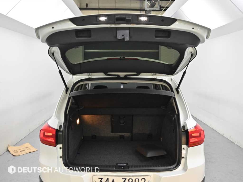 Volkswagen Tiguan 2015 Blanco - Importación desde Corea - HF Imports Iquique - Foto 20