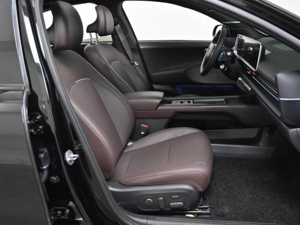 HYUNDAI Ioniq 6 - Vista 10