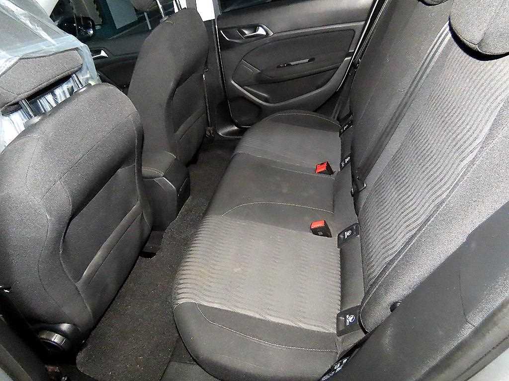 Peugeot 308 - Vista 7