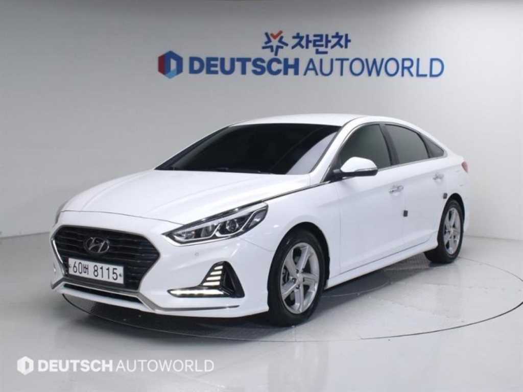 HYUNDAI Sonata - Vista 4