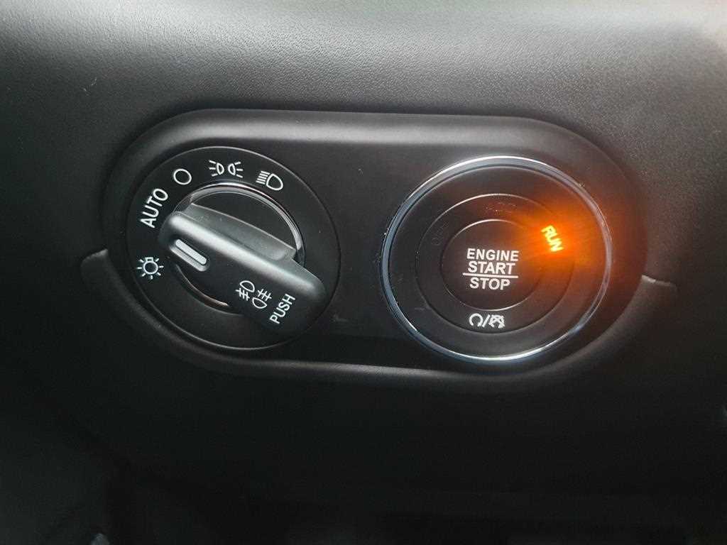 Maserati Levante 2017 Blanco - Importación desde Corea - HF Imports Iquique - Foto 18