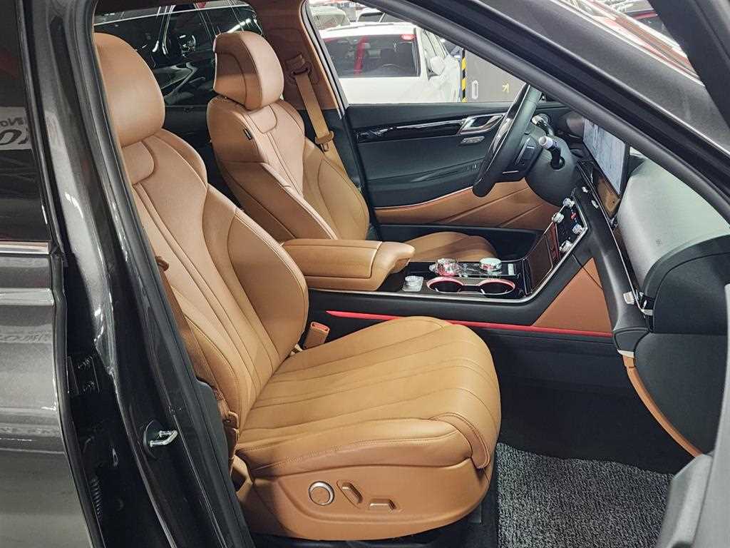 Genesis GV80 2025 Gris - Importación desde Corea - HF Imports Iquique - Foto 16