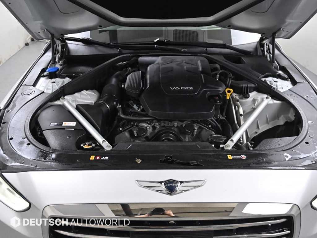 Genesis EQ900 - Vista 6