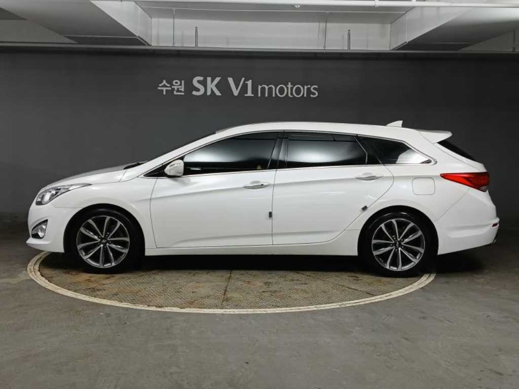 HYUNDAI i40 - Vista 2