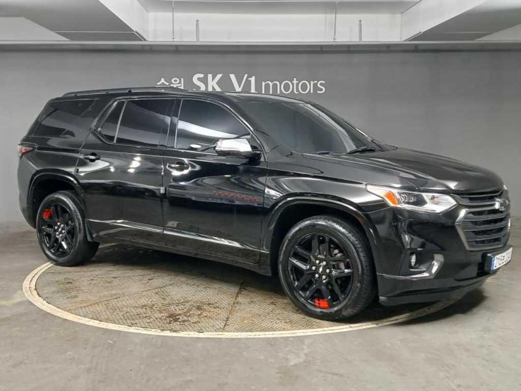 Chevrolet Travers - Vista 3