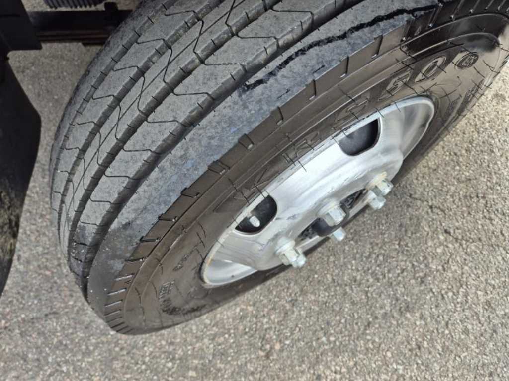 medium and large cargo Cargo - Vista 11