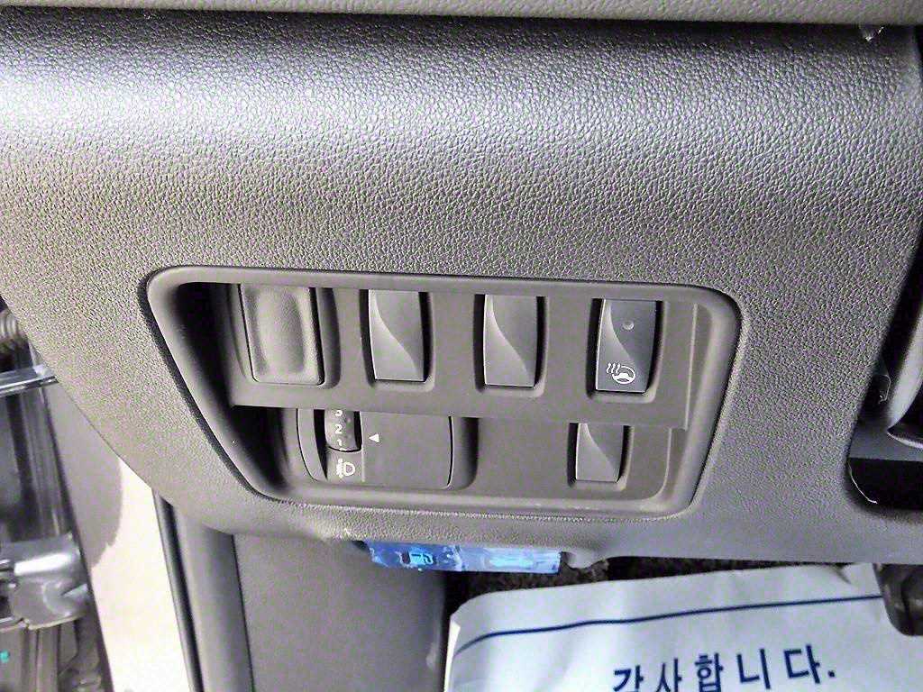 SAMSUNG QM6 - Vista 11